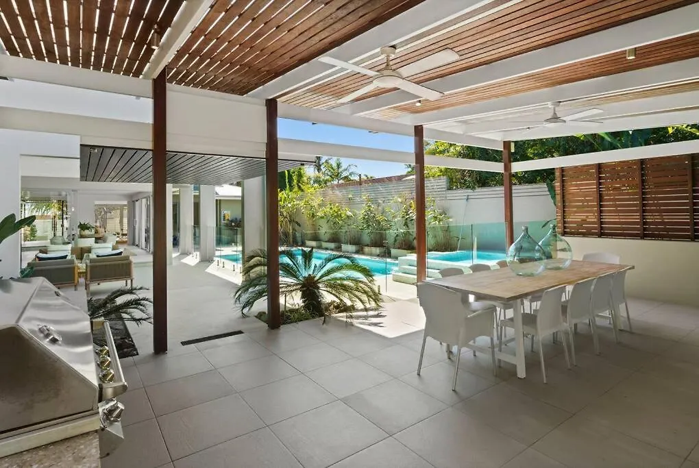 Witta Circle - Walk To Hastings St & Noosa Beach 0*, 努萨