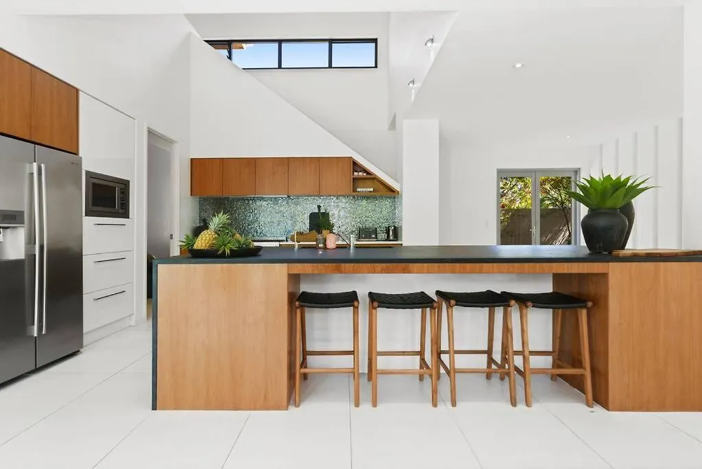Witta Circle - Walk To Hastings St & Noosa Beach 0*, 努萨